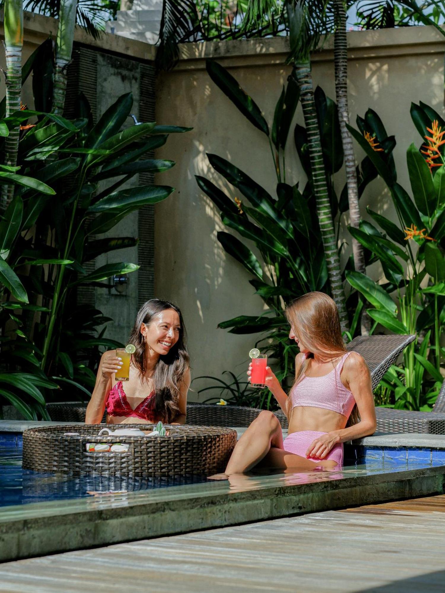 Lasanti Villas Seminyak Exterior photo