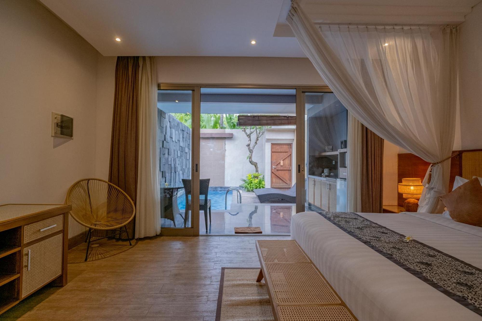 Lasanti Villas Seminyak Exterior photo